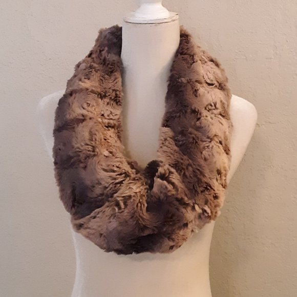 Peace and Pearls Infinity Scarf Head Shoulder Wrap - Picture 2 of 6